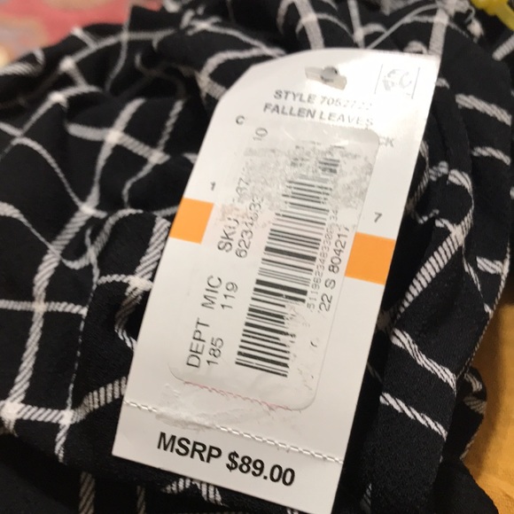 CeCe short sleeve sheath dress. NWT - Picture 9 of 11